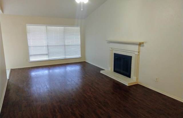 2617 Bennington Court Gallery 3