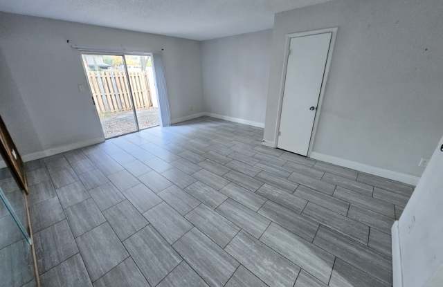 4825 Lighthouse Circle - 4825 Gallery 3