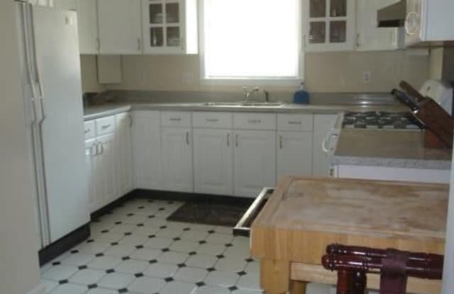 937 1st St - 937 1st Street, Brooklyn Park, MD 21225