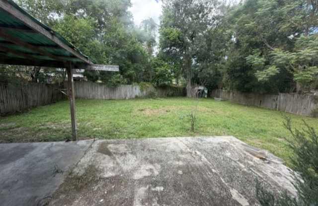 3-bedroom, 2-bathroom single-family home Gallery 3