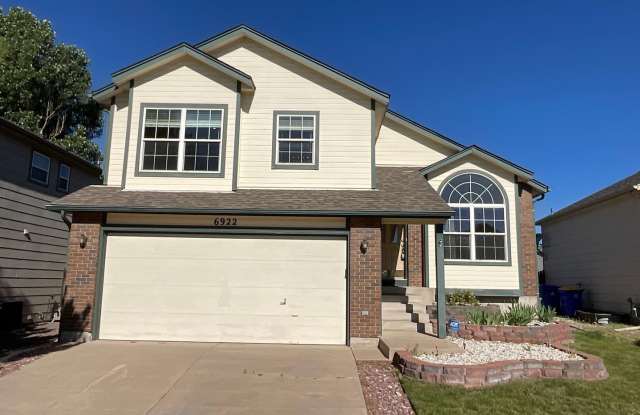 4 Bedroom Home Available Near E Woodmen Rd  N Powers Blvd! - 6922 Grand Prairie Drive, Colorado Springs, CO 80923