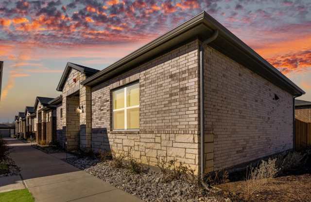 7023 Old Glendenning Road Gallery 2