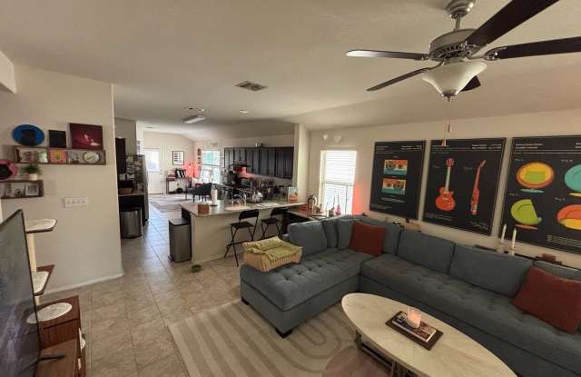Charming 3BR 2Bath House in SE Austin photos photos