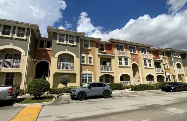 10805 Northwest 89th Terrace - 10805 Northwest 89th Terrace, Doral, FL 33178