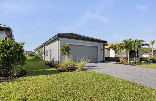 19226 Hinkley Dr Gallery 4