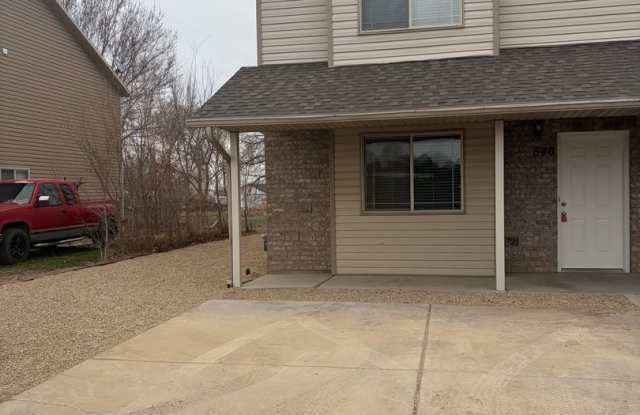 3 Bed 2.5 Bath in Vernal!! photos photos