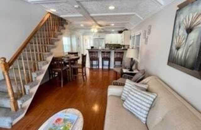 119 Lake Terrace Gallery 2