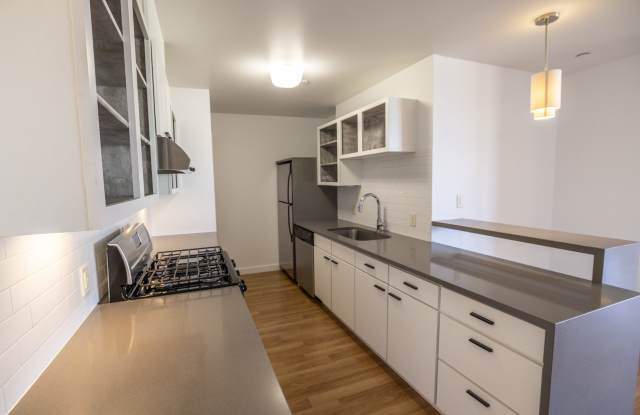 Lonosphere Apartment Complex - 2025 Ionosphere Street, Longmont, CO 80504