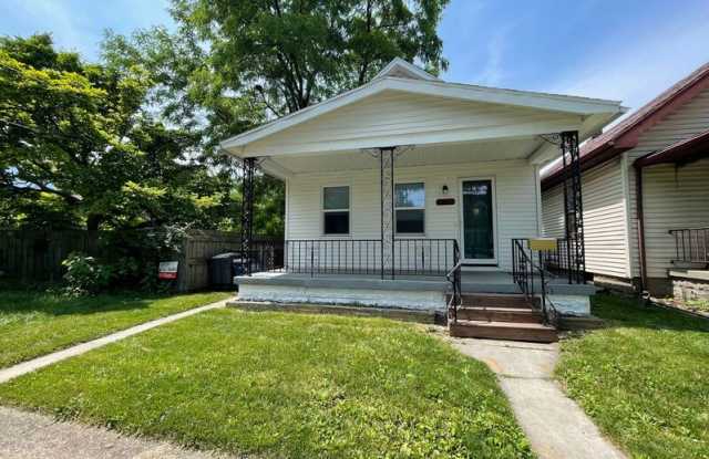 2137 Woodford st photos photos