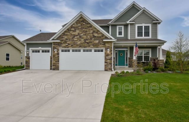 7858 Fredricksburg Ct - 7858 Fredricksburg Court, Bristol, WI 53104