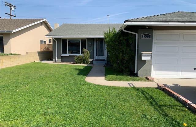 1575 Woodbury Drive - 1575 Woodbury Drive, Los Angeles, CA 90710