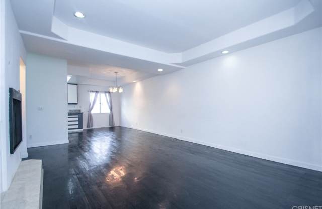 9076 Willis Avenue Gallery 2