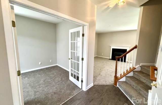 3519 Balsam Tree Drive Gallery 3