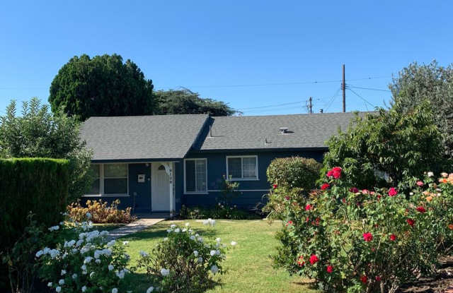 Available NOW for Lease! 3BR/2BA Located in the heart of North Hills photos photos Available NOW for Lease! 3BR/2BA Located in the heart of North Hills photos photos