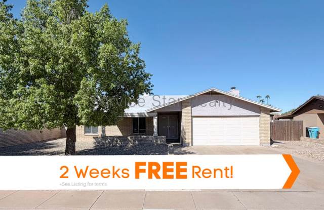 3236 E Windrose Dr Gallery 1