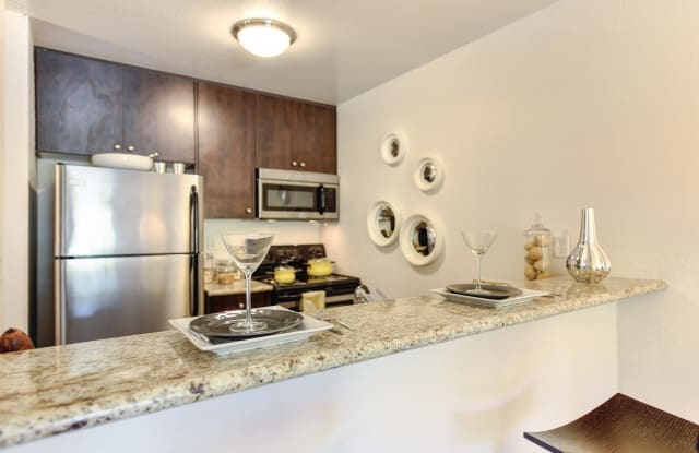 The Retreat Apartments Gallery 4