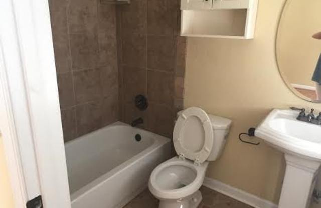 48 Sherwood Drive Apartment 1-A Gallery 2