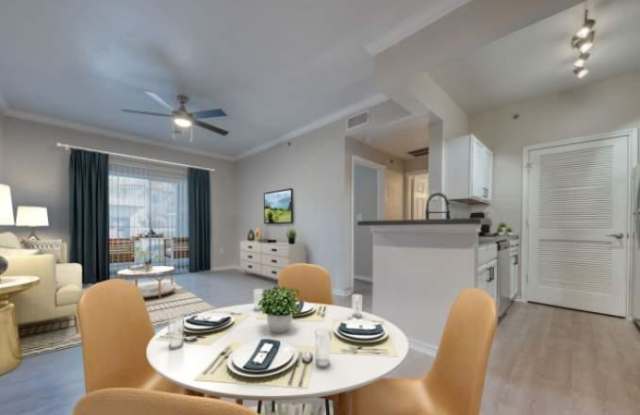 10841 Westwood Loop Gallery 4