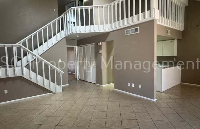 1915 S Shannon Dr Gallery 4