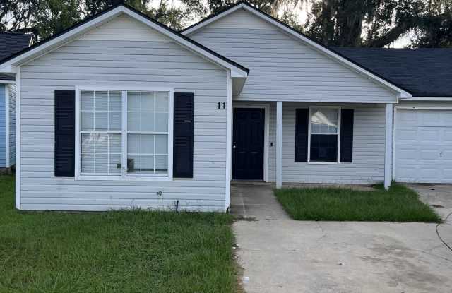 11 Pinedale Cir - 11 Pinedale Circle, Valdosta, GA 31602