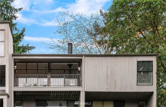 Sixty 01 Condominiums - Redmond - 6352 137th Place Northeast, Redmond, WA 98052