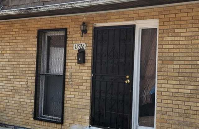 11526 South Racine Avenue photos photos