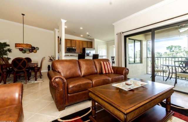 10068 Siesta Bay DR Gallery 4