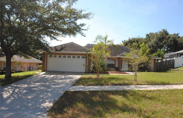 936 FOREST HILL DRIVE - 936 Forest Hill Drive, Minneola, FL 34715