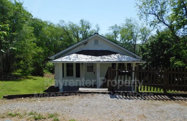 202 Wilson Ave photos photos