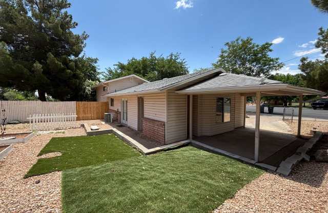 SPACIOUS 2 BEDROOM TOWNHOME FOR RENT! photos photos