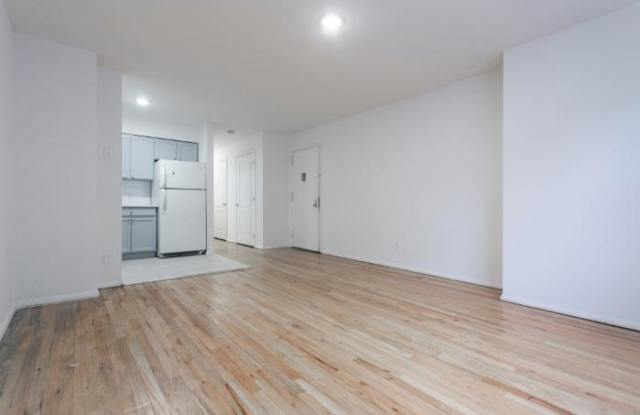 80 MASPETH AVE. Gallery 2