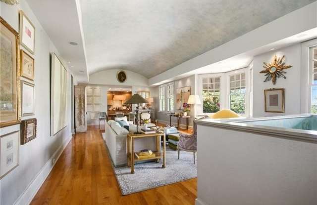 1616 VALMONT Street Gallery 3