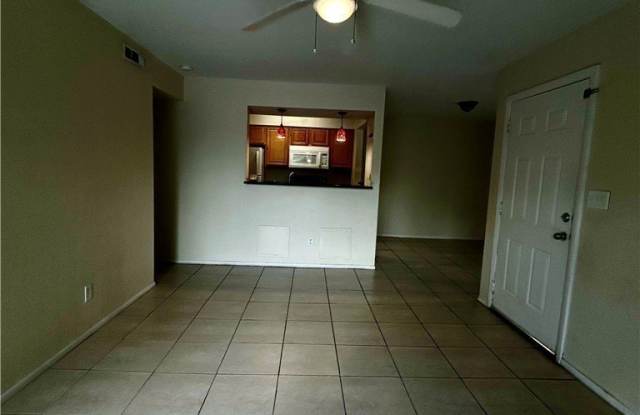 2929 Winkler Avenue Gallery 2