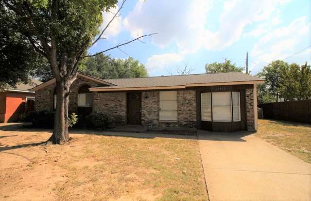14202 Carla Dr - 14202 Carla Drive, Balch Springs, TX 75180