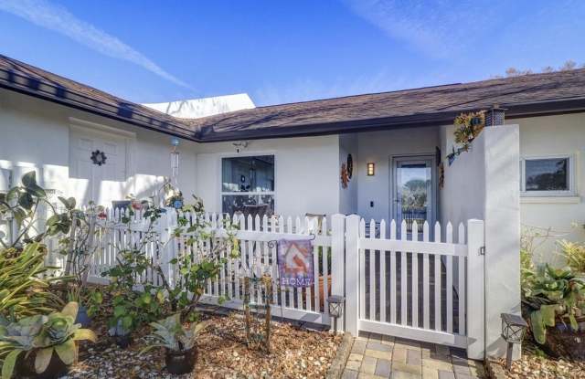 5405 BELLEFIELD Drive Gallery 1