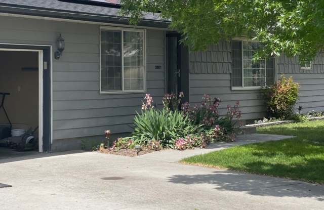 Nice single level home - 2097 Ellis Way, Elko, NV 89801