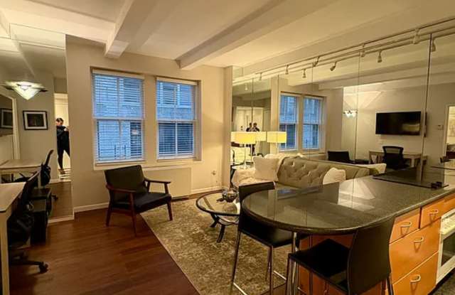 150 W 51st St Apt 1931 - 150 West 51st Street, New York City, NY 10020