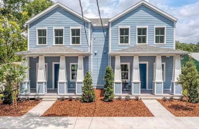 Just Bring Your Bags! Furnished 3BR/2.5BA Townhome in Tampa w/ Parking  Laundry photos photos
