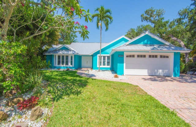 9575 Frangipani Drive photos photos