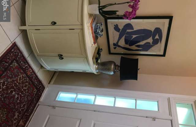 1565 MCLEAN COMMONS COURT Gallery 4