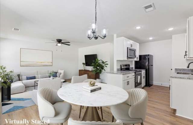 2124 Country Club Road photos photos