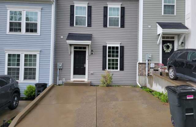 179 Falling Leaf Lane photos photos