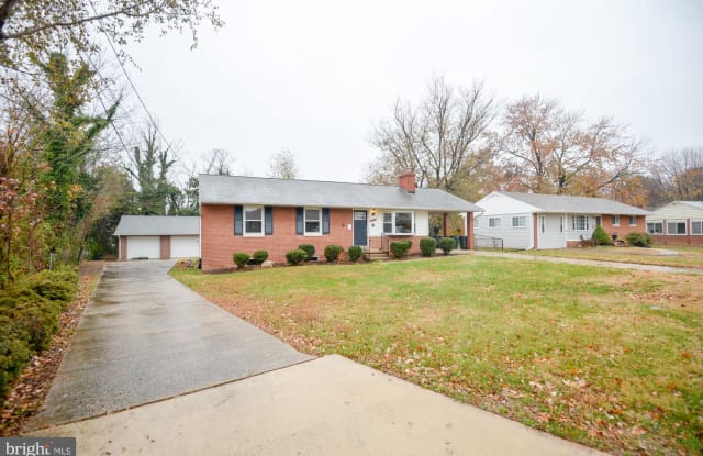 10905 FAIRCHESTER DRIVE - 10905 Fairchester Drive, Fairfax, VA 22030