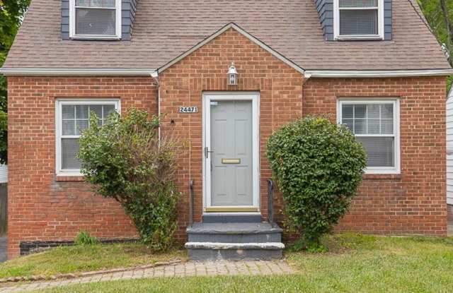 24471 Hawthorne Dr photos photos