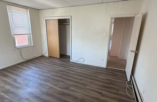 1526 West Ritner Street - 2 photos photos