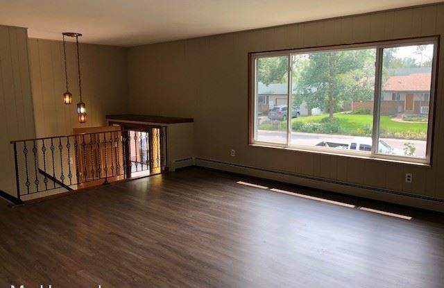 2808 Eagle Dr Gallery 2