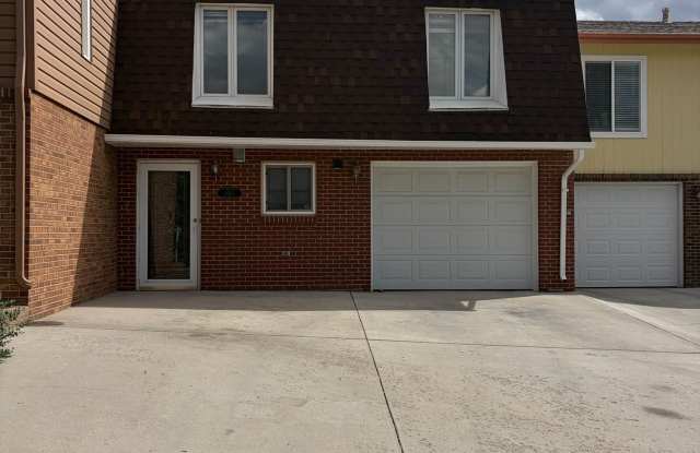 1512 Shield Street - 1 photos photos