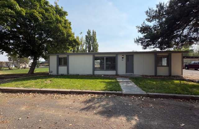 3 Bedroom 2 Bath Home for Rent Gallery 1