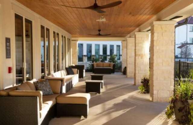 17900 Pfluger Farm Ln, #1102 photos photos