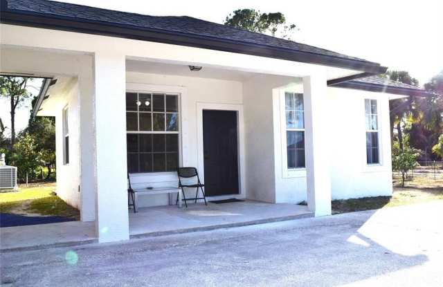 18220 90th St photos photos